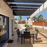 فيلة House With The Heated Pool Next To Rocky Point