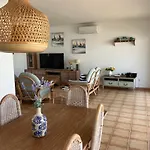 Villa House With The Heated Pool Next To Rocky Point Corralejo