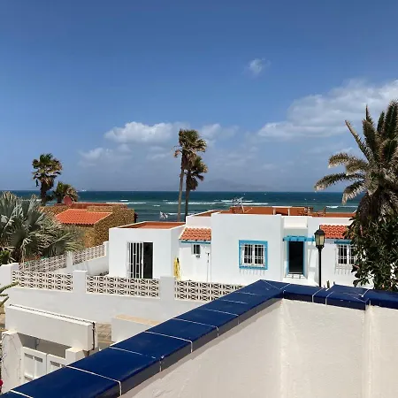 House With The Heated Pool Next To Rocky Point * Κοραλέχο