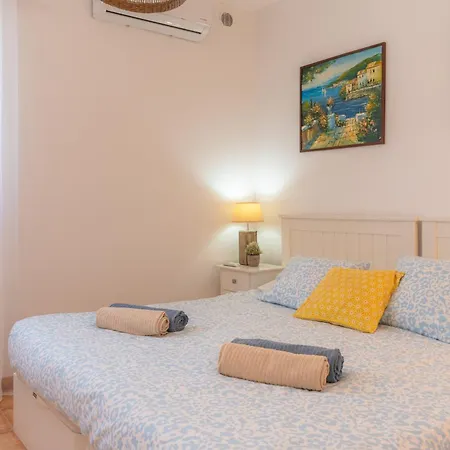Villa House With The Heated Pool Next To Rocky Point Corralejo