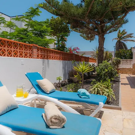 House With The Heated Pool Next To Rocky Point Villa