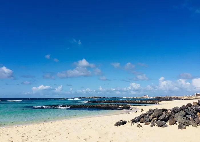 House With The Heated Pool Next To Rocky Point * 科拉雷侯